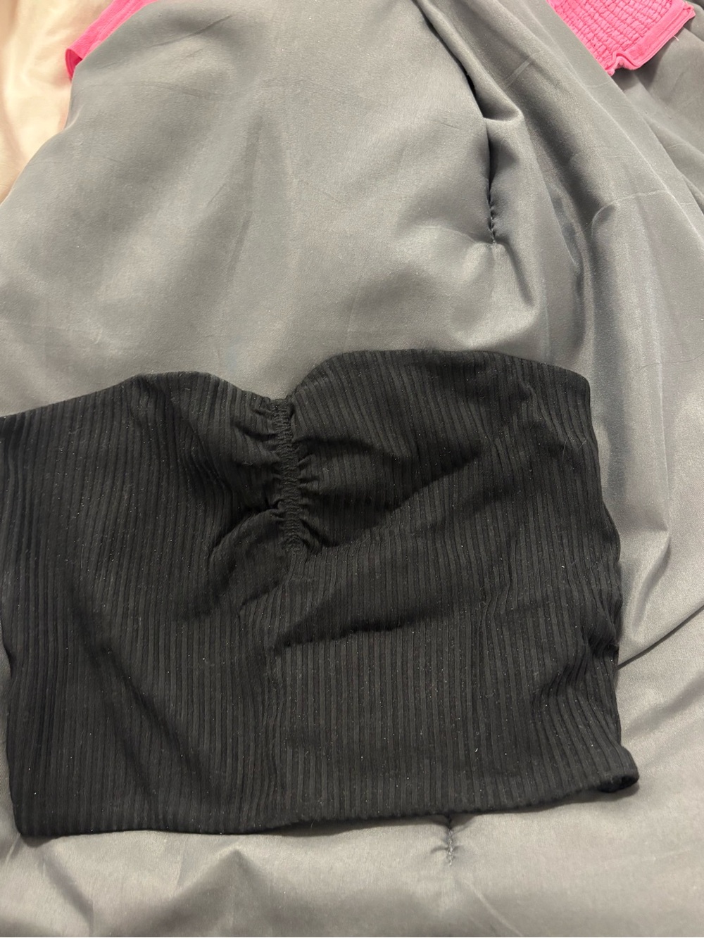 Black Aritzia Ribbed Strapless Bandeau Top